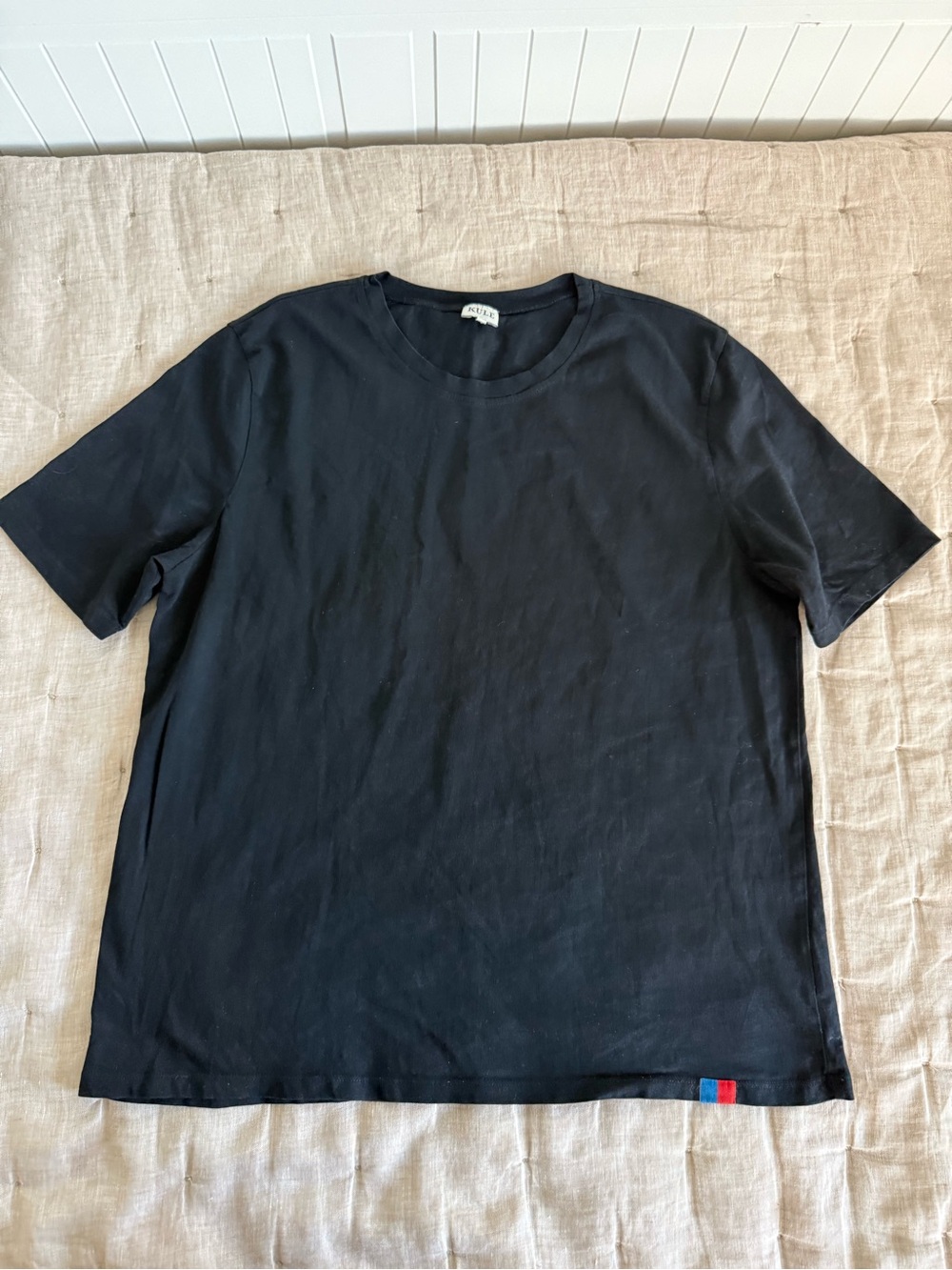 Kule Short Sleeve T-Shirt in Black Size Medium